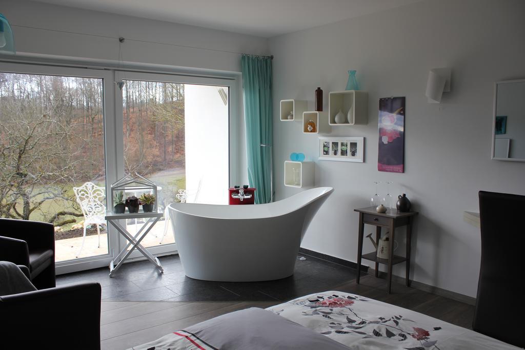Hotel Haus Kallenberg Herbrechtingen Zimmer foto