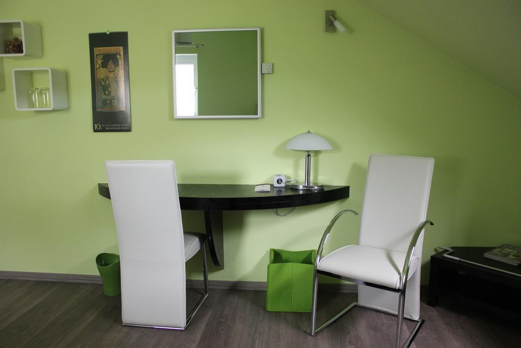 Hotel Haus Kallenberg Herbrechtingen Zimmer foto