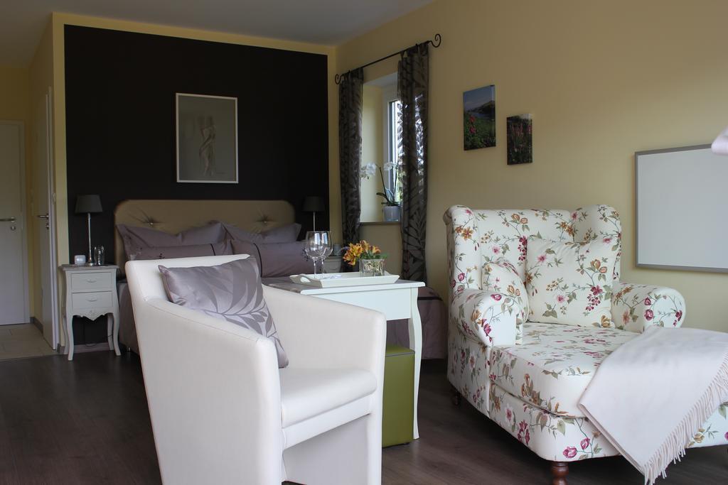 Hotel Haus Kallenberg Herbrechtingen Zimmer foto